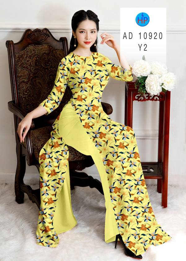 1625749044 460 vai ao dai mau moi vua ra (1)
